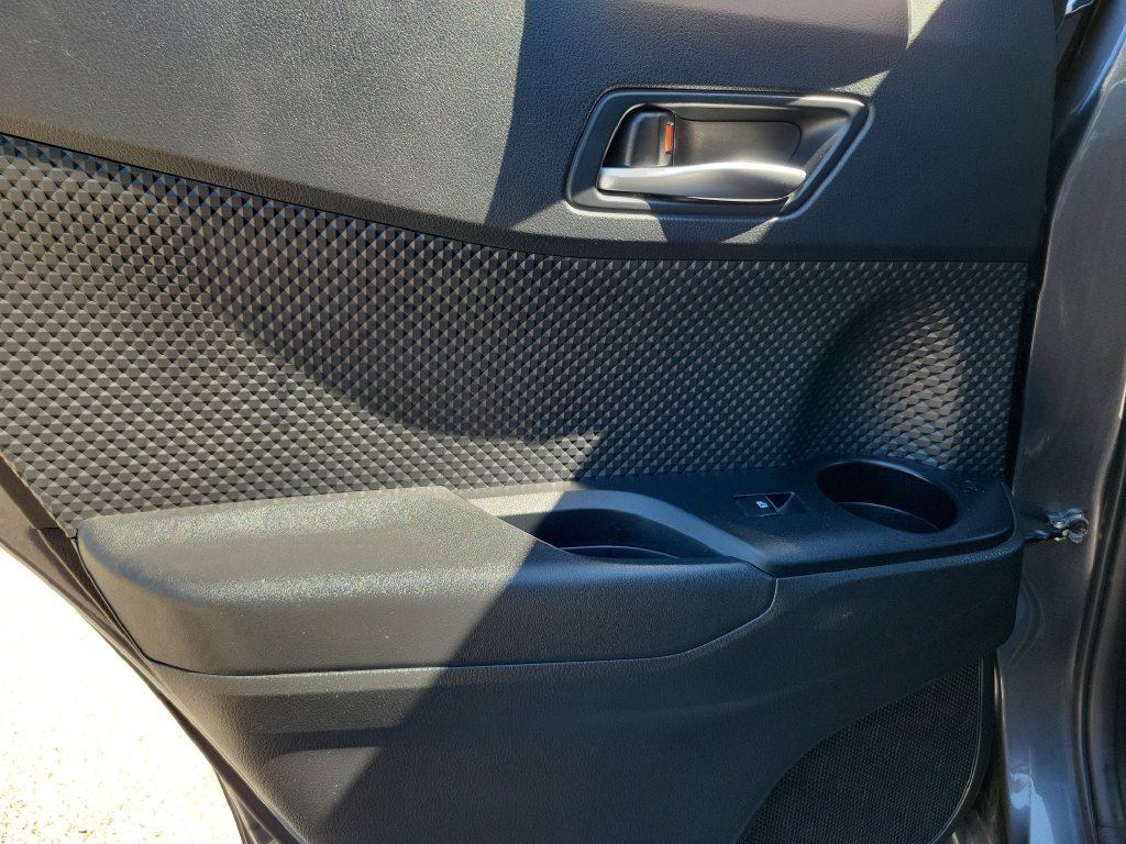 Used 2018 Toyota C-HR XLE FWD image 12