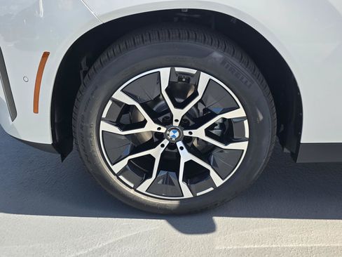 New 2026 BMW X3 xDrive30i w/ Premium Package AWD/4WD image 6