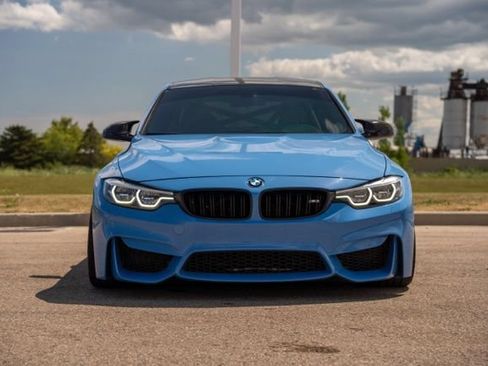 Used 2017 BMW M3 RWD image 2