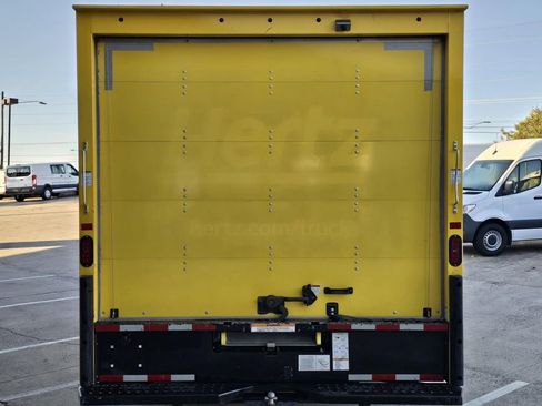 Used 2024 Ford E-350 and Econoline 350 Super Duty w/ Driver's Safety Package image 5