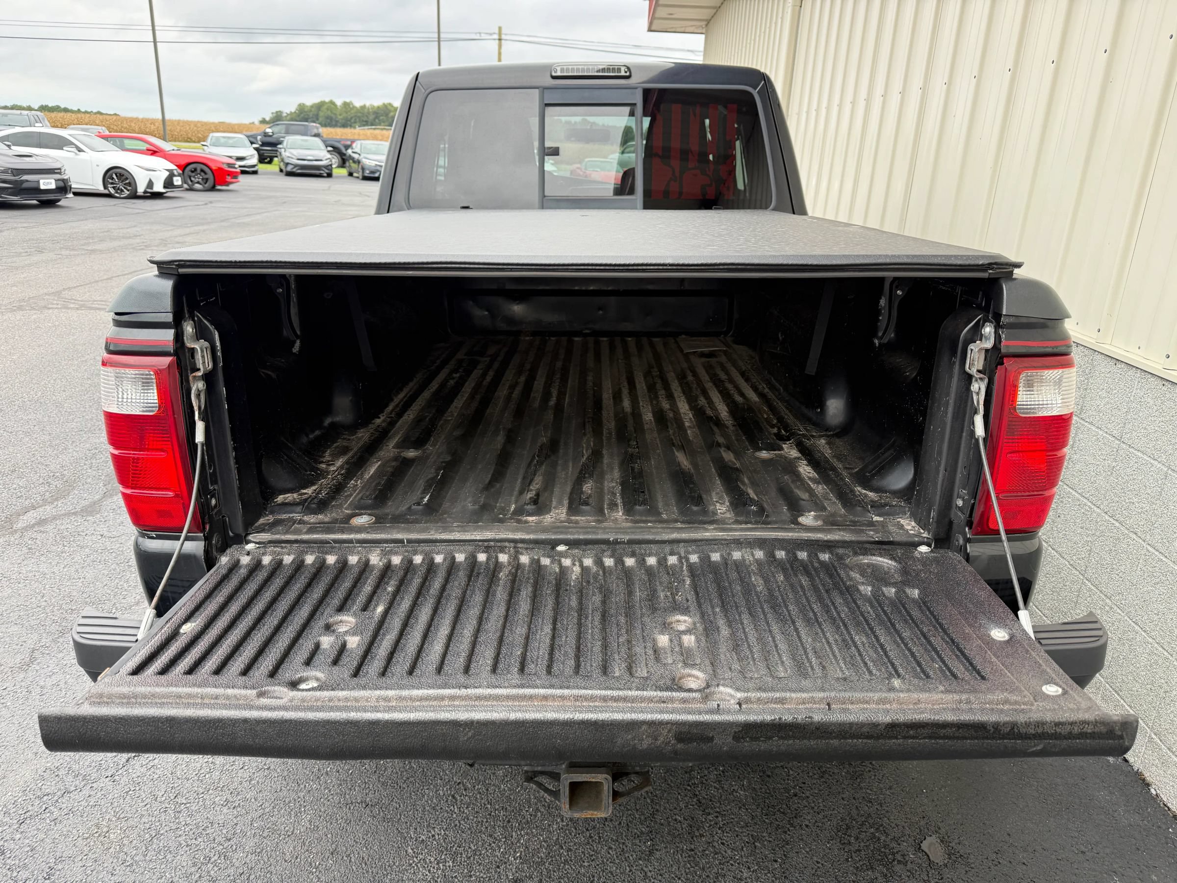 Used 2004 Ford Ranger XL AWD/4WD image 6