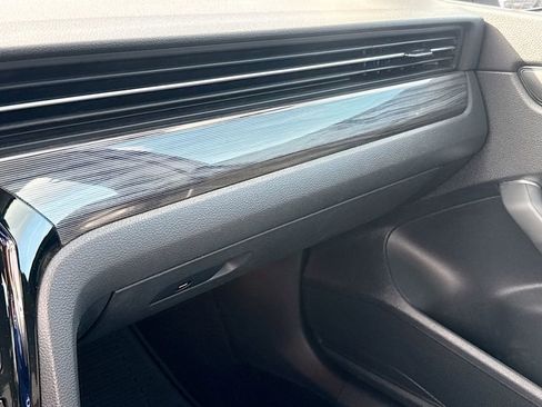 Used 2020 Volkswagen Passat 2.0T R-Line image 22