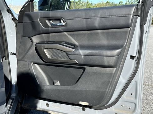 Certified 2022 Nissan Pathfinder Platinum w/ Cargo Package image 15