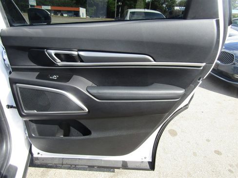 Used 2022 Kia Telluride S image 24