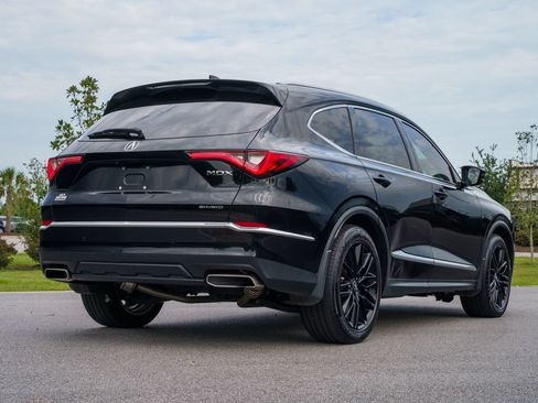 Used 2022 Acura MDX w/ Advance Package AWD/4WD image 11