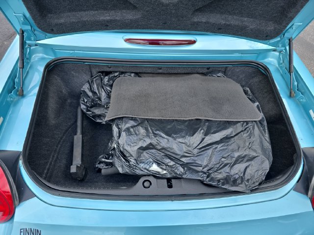Used 2002 Ford Thunderbird RWD image 20