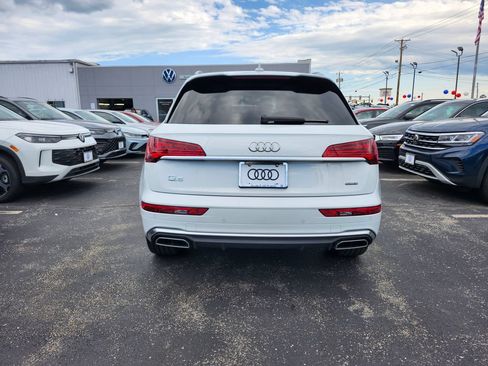 Used 2023 Audi Q5 2.0T Premium Plus w/ Premium Plus Package AWD/4WD image 4