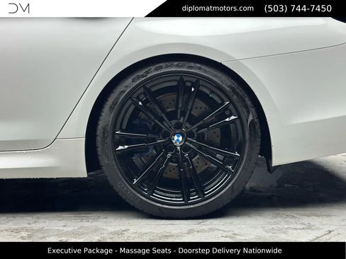 Used 2019 BMW M5 w/ Executive Package image 41