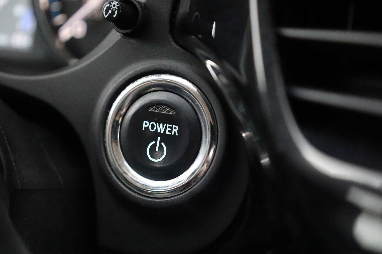 Used 2018 Mitsubishi Outlander GT AWD/4WD image 37