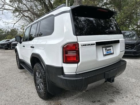 Used 2024 Toyota Land Cruiser image 4