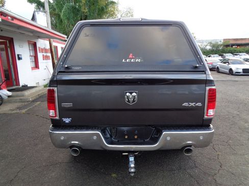 Used 2014 RAM 1500 Laramie w/ Convenience Group image 6