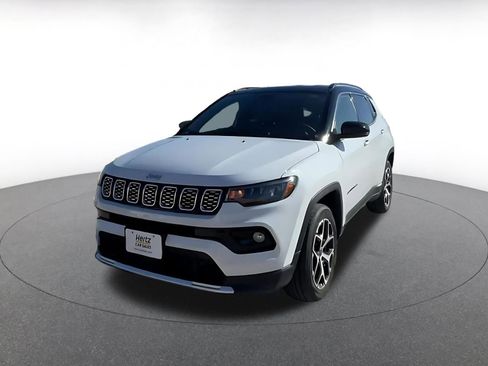 Used 2025 Jeep Compass Limited image 7