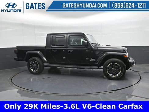 Used 2022 Jeep Gladiator Overland w/ Popular Equipment Package image 1