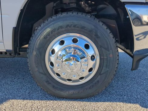 New 2025 RAM 3500 Tradesman w/ Chrome Appearance Group image 9