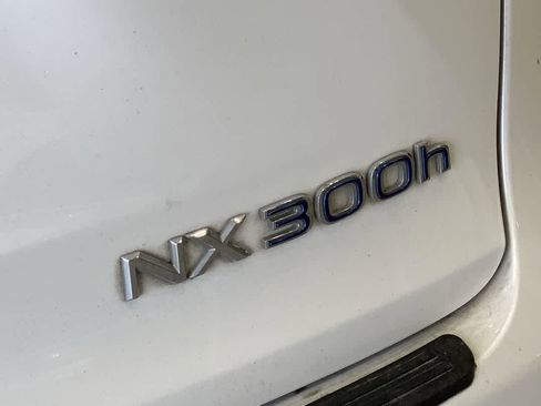 Used 2019 Lexus NX 300h AWD w/ Premium Package image 11