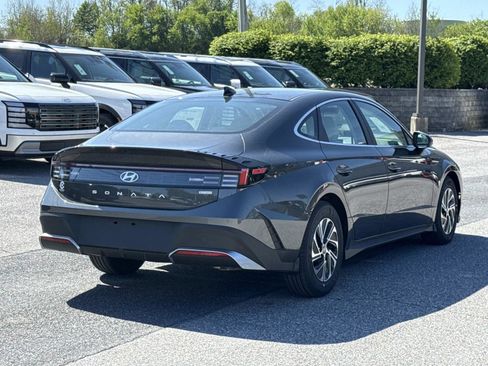 New 2026 Hyundai Sonata Blue FWD image 12