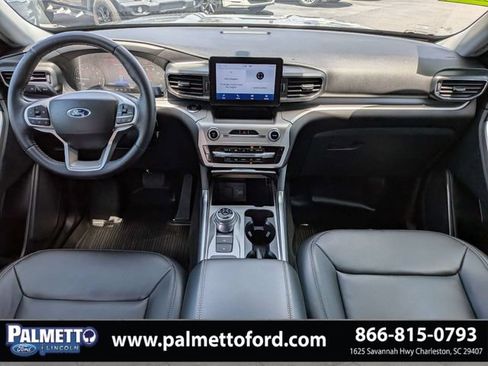 Used 2022 Ford Explorer XLT w/ Equipment Group 202A RWD image 15