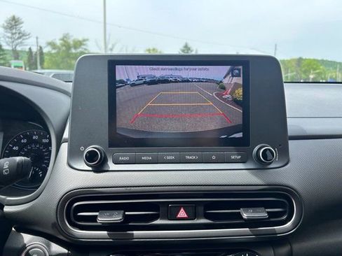 Used 2023 Hyundai Kona SEL w/ Cargo Package AWD/4WD image 18