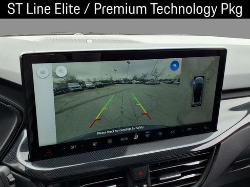 Used 2024 Ford Escape ST-Line Elite w/ Premium Technology Package image 26