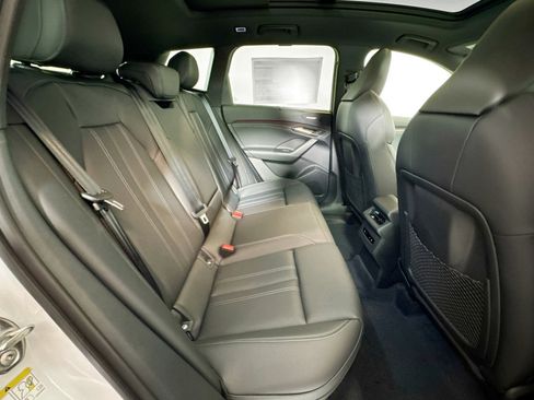 New 2027 Audi Q6 e-tron Premium Plus AWD/4WD image 24