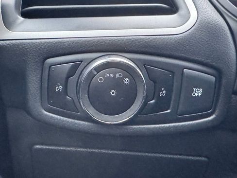 Used 2024 Ford Edge SE image 23