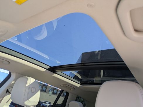 Used 2024 Mercedes-Benz GLS 450 4MATIC image 28