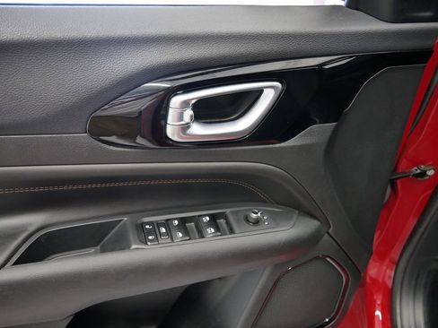 Certified 2023 Jeep Compass High Altitude image 6