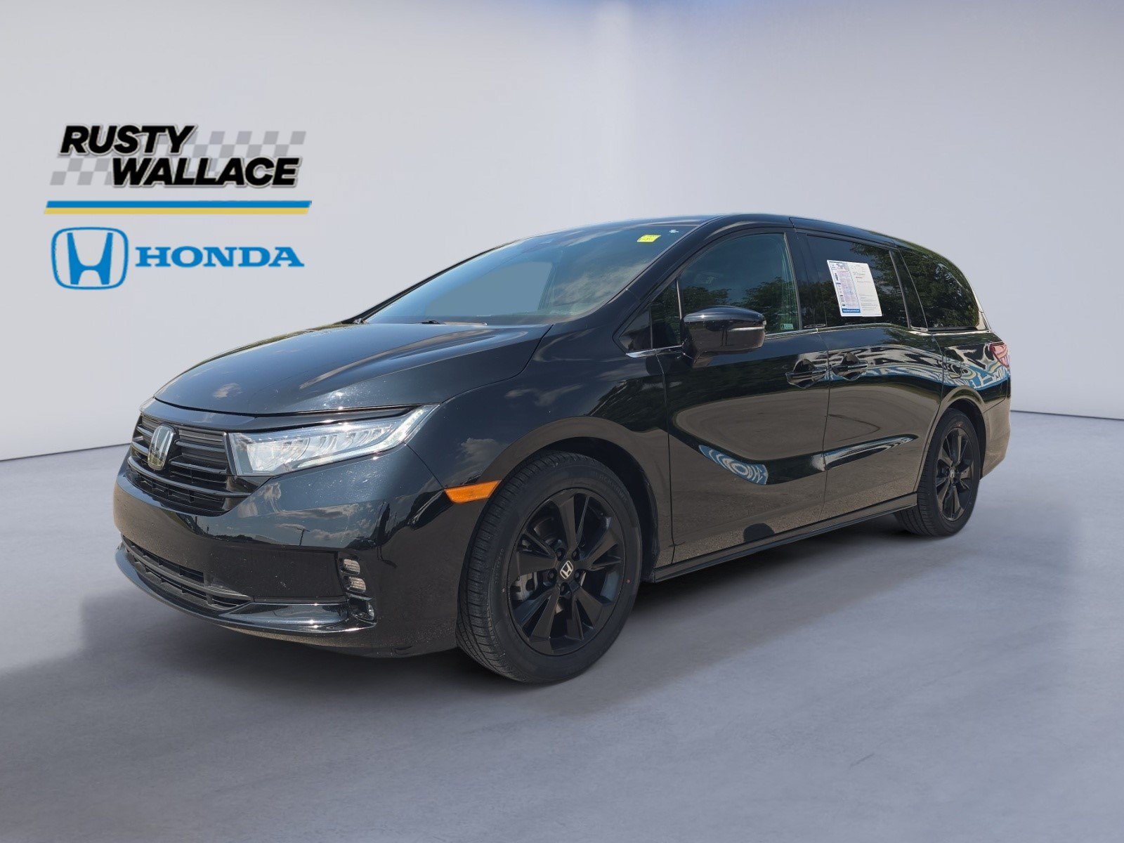 Used 2023 Honda Odyssey Sport image 1