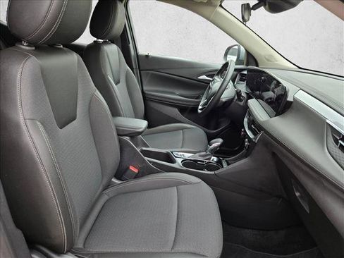 Used 2025 Buick Encore GX Preferred AWD/4WD image 19