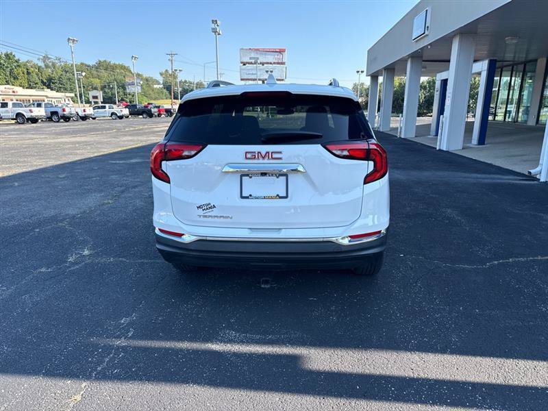 Used 2019 GMC Terrain SLT w/ Preferred Package FWD image 8