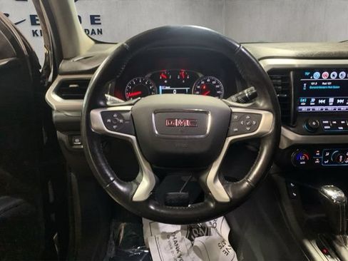Used 2018 GMC Acadia SLT AWD/4WD image 25