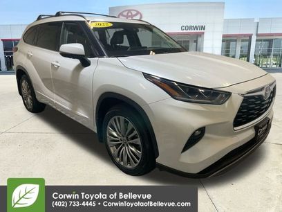 Used 2022 Toyota Highlander Platinum