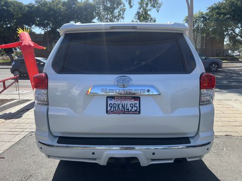Used 2013 Toyota 4Runner SR5 w/ Convenience Pkg image 7
