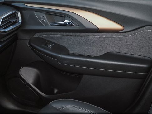 Certified 2023 Chevrolet TrailBlazer ACTIV w/ Convenience Package image 28