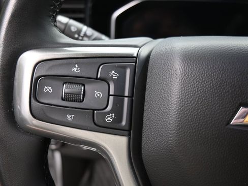 Used 2024 Chevrolet Silverado 2500 LT image 17