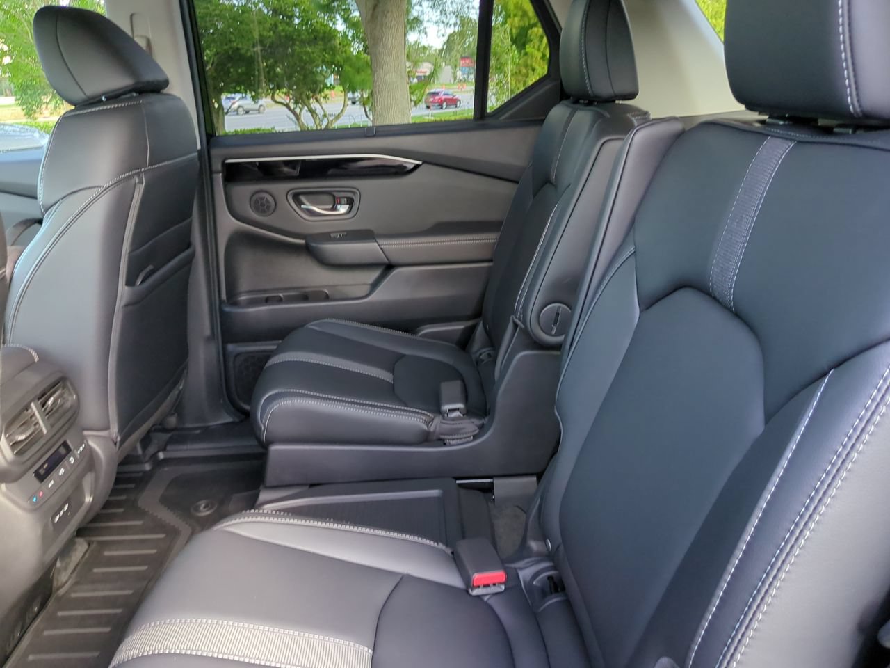 Used 2024 Honda Pilot EX-L image 18