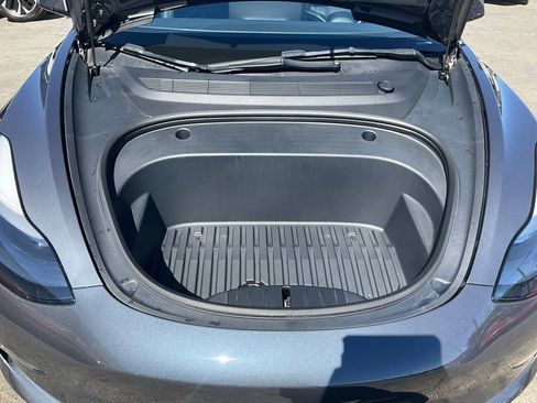 Used 2023 Tesla Model 3 Standard Range image 11