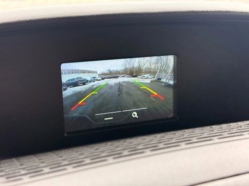 Used 2019 Ford Transit 150 XL image 29