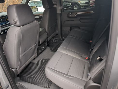 Used 2023 Chevrolet Silverado 1500 LT image 28