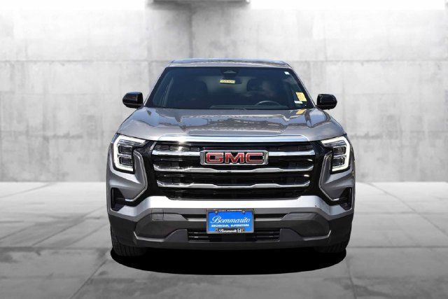 Used 2025 GMC Terrain Elevation FWD image 4