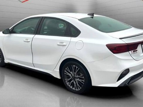 Used 2022 Kia Forte GT-Line FWD image 11