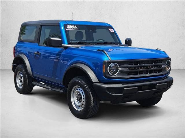 Used 2023 Ford Bronco 2-Door AWD/4WD image 3