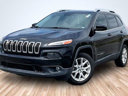 Used 2015 Jeep Cherokee Latitude w/ Comfort/Convenience Group