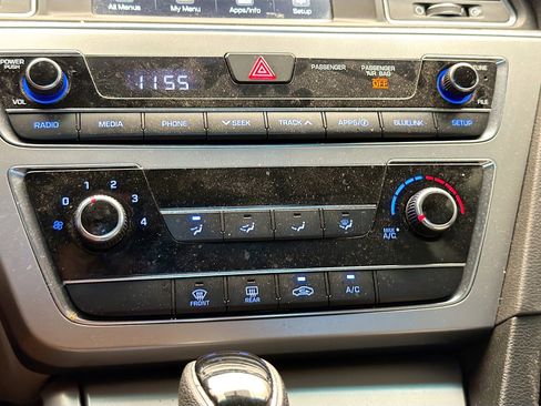 Used 2016 Hyundai Sonata SE image 10