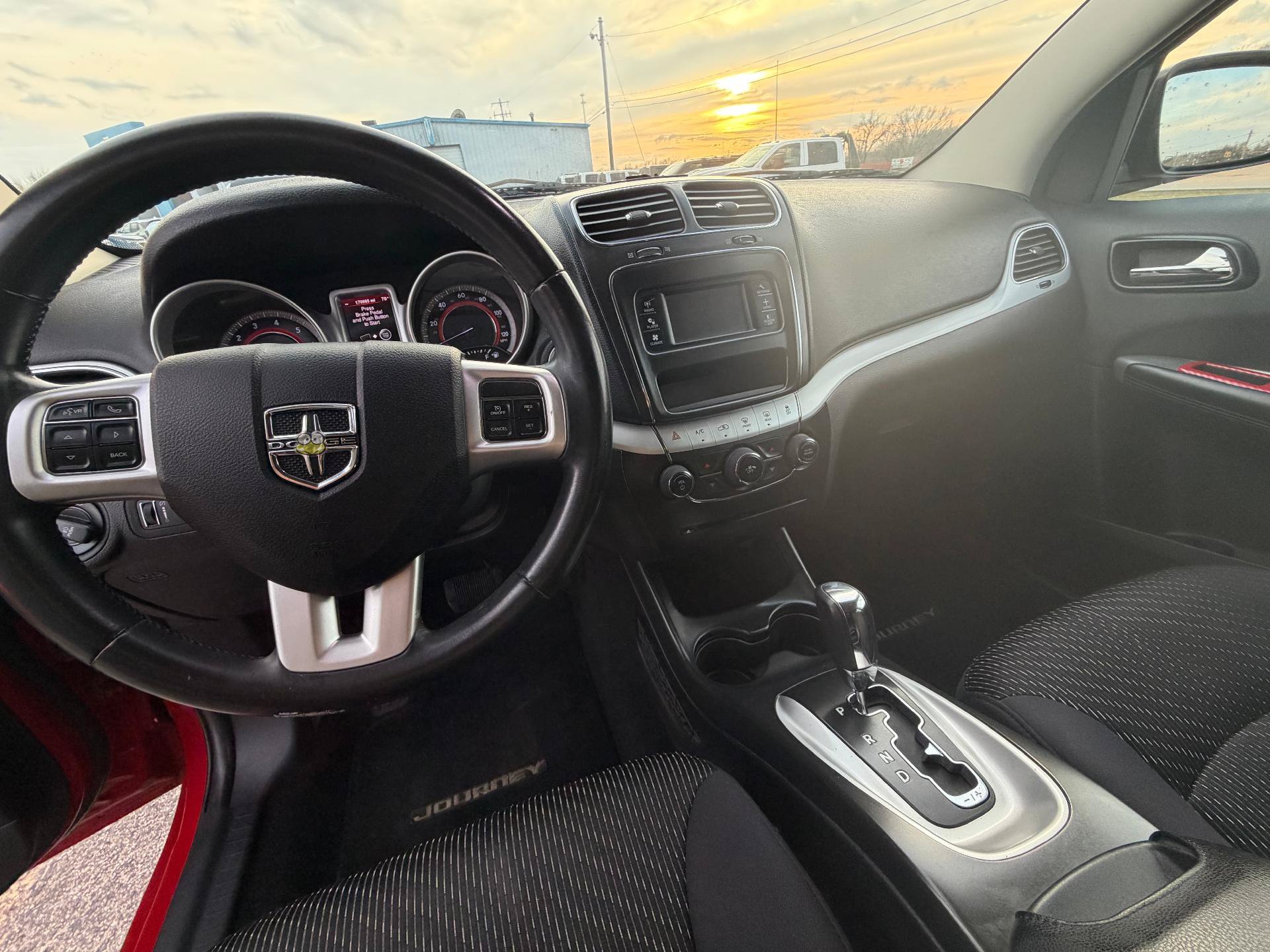 Used 2013 Dodge Journey SXT w/ Flexible Seating Group FWD image 11