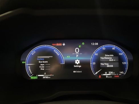 Used 2023 Toyota RAV4 Limited image 16