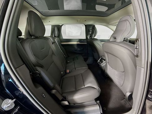 New 2025 Volvo EX90 Ultra w/ Protection Package Premier image 28