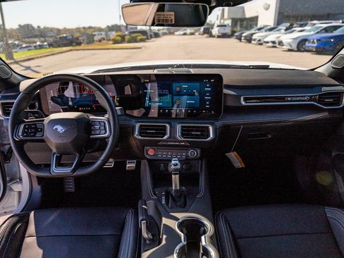 New 2025 Ford Mustang GT Premium w/ GT Performance Package image 21