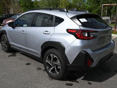 Certified 2024 Subaru Crosstrek 2.0i Premium image 10
