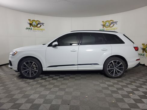 Used 2021 Audi Q7 3.0T Premium Plus image 2